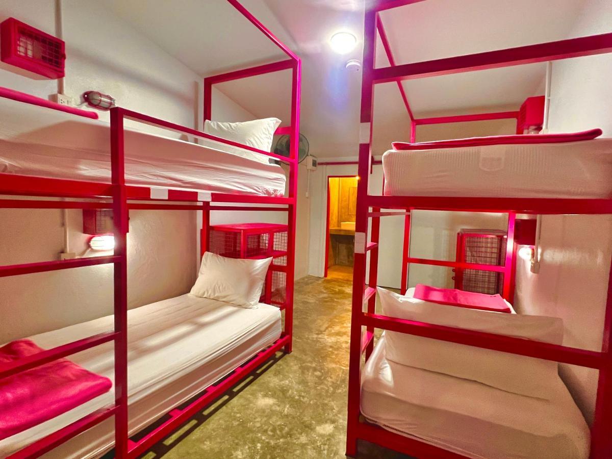 Ostello Slumber Party Krabi Ao Nang Esterno foto